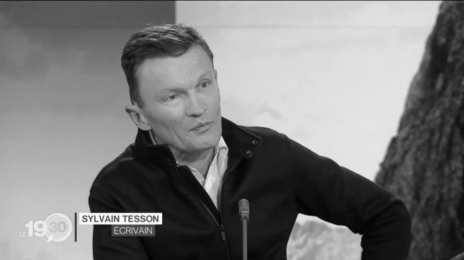 Critiquée, la venue de Sylvain Tesson n'a pas fait de vagues à Sion