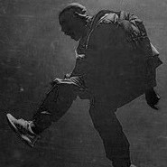 Kanye West s’en prend violemment à Nike