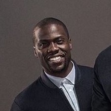 Kevin Hart tente d'imiter David Beckham pour H&M !