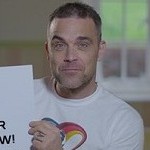 Robbie Williams ambassadeur du tournoi Soccer Aid 2016 de l'UNICEF