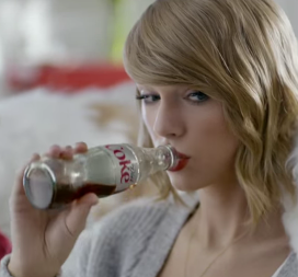 Taylor Swift et sa chatte ambassadrices de Coca-Cola