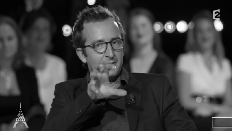 Intervention de Cyrille Eldin pour un soir à la tour Eiffel ©France Inter