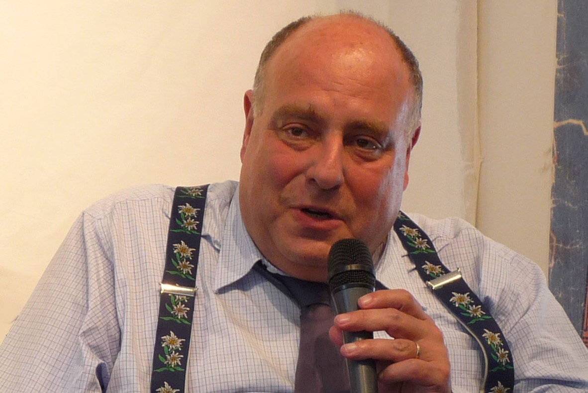 alexandre-adler-conferencier-compagnie-assurance-2015