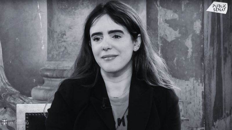 Interview de Aurélie JEAN sur le plateau de Public Sénat ©Public Sénat