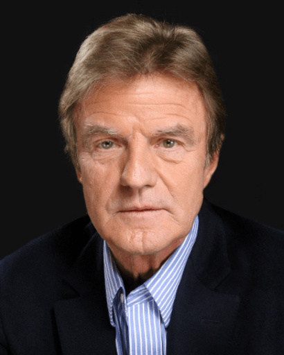 Portrait de Bernard KOUCHNER