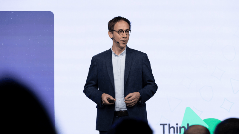 Arnaud CARÉ en conférence