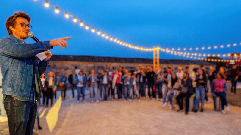 Jérémy CHARBONNEL est maître de cérémonie pour la MAIF @LinkedIn/Jérémy CHARBONNEL