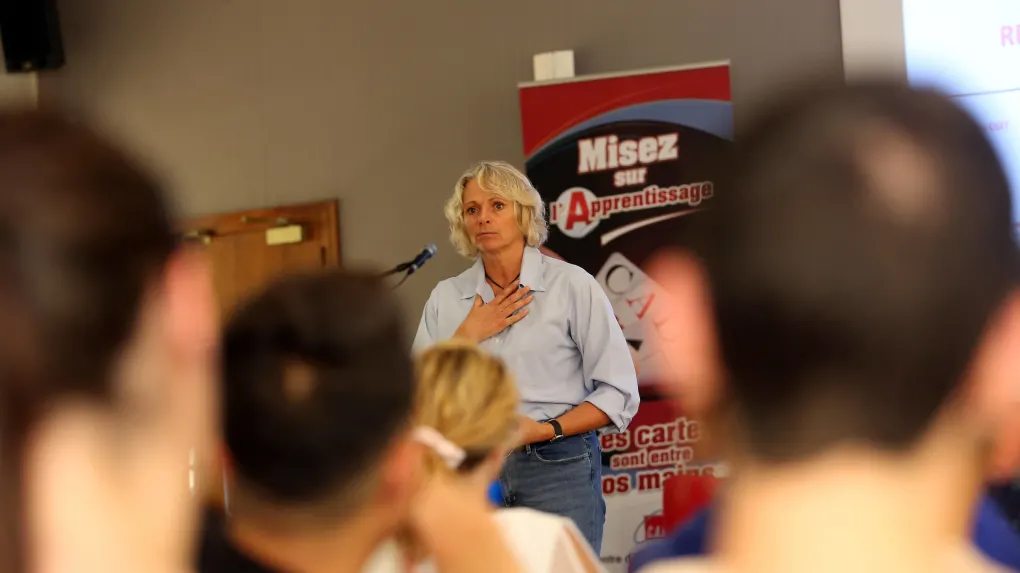 Prise de parole de Muriel HERMINE