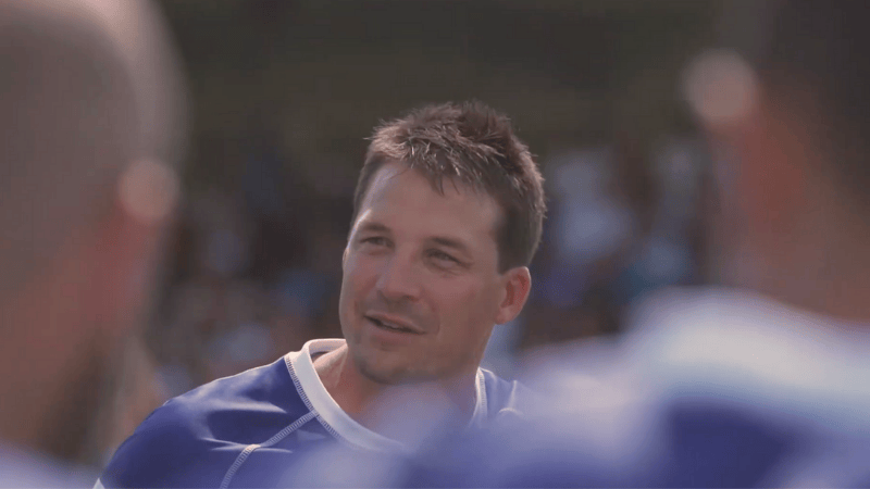 François TRINH-DUC lors d'une fête locale pour célébrer sa fin de carrière