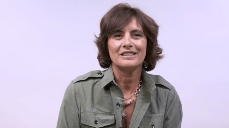 Inès DE LA FRESSANGE lors d'une interview
